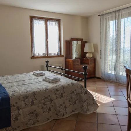 La Maesta Tuscan Sun 农家乐 *